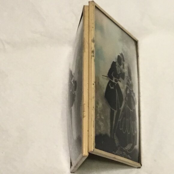 Set of vintage Convex Glass Reverse painted Silhouette Pictures Victorian scenes - Picture 15 of 16